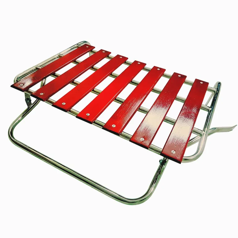 `with Red Slats