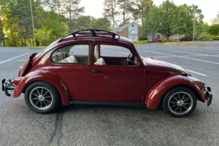 Roof rack detail close-up on Beetle roofline